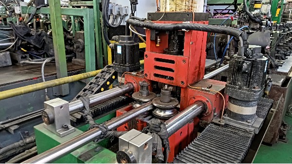 液冷技術(shù)：不銹鋼管在新能源中的關(guān)鍵作用！